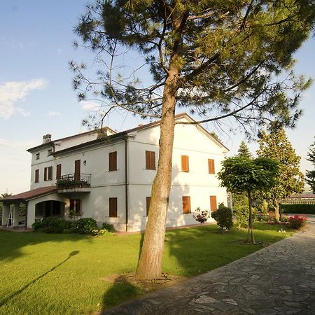 La Coccinella Bed & Breakfast Йези Екстериор снимка