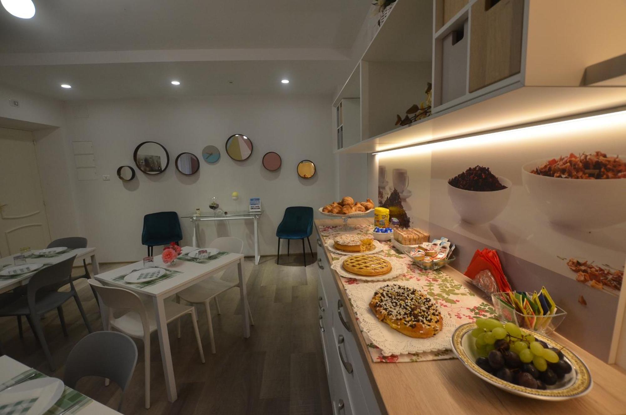 La Coccinella Bed & Breakfast Йези Екстериор снимка