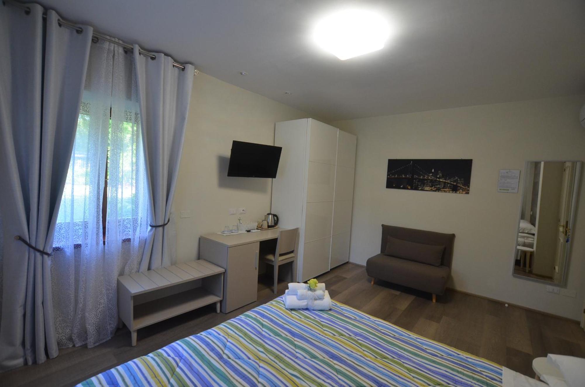 La Coccinella Bed & Breakfast Йези Екстериор снимка